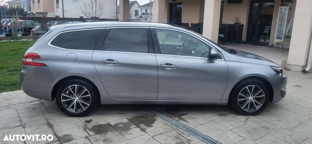 Peugeot 308 - 14