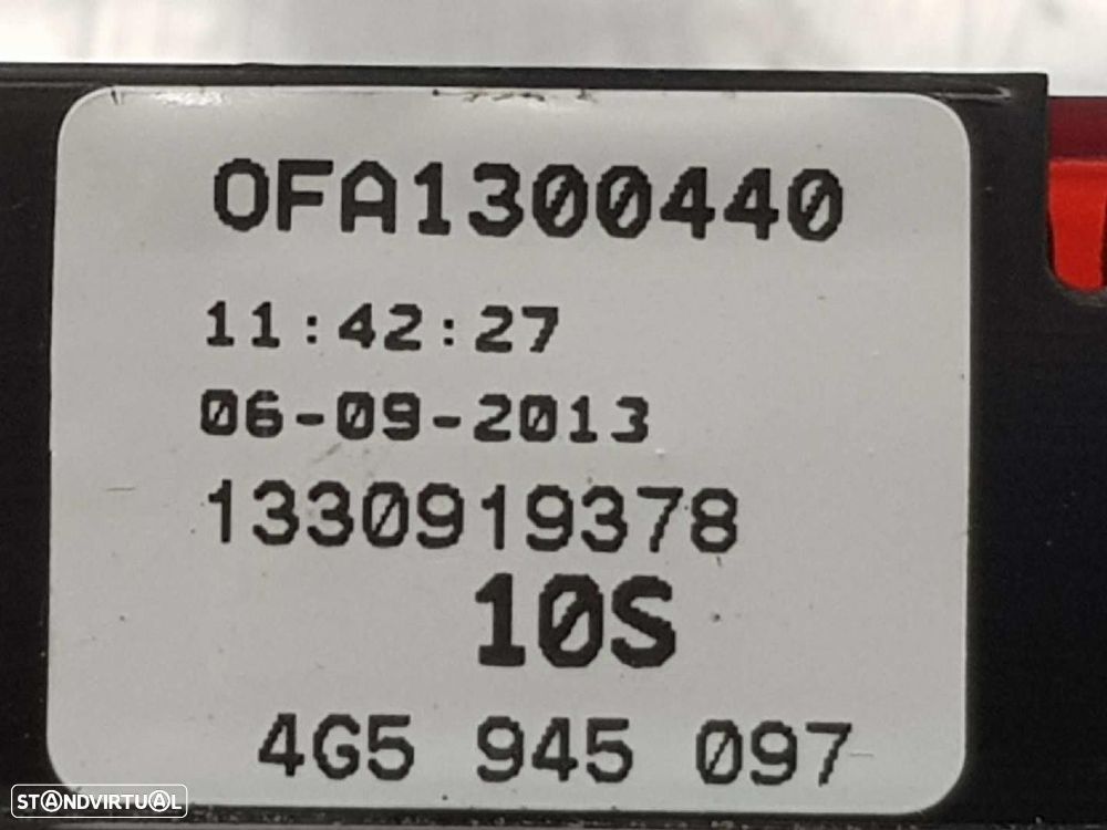 FAROLIM TRASEIRO CENTRAL AUDI A6 2014 -4G5945097 - 4