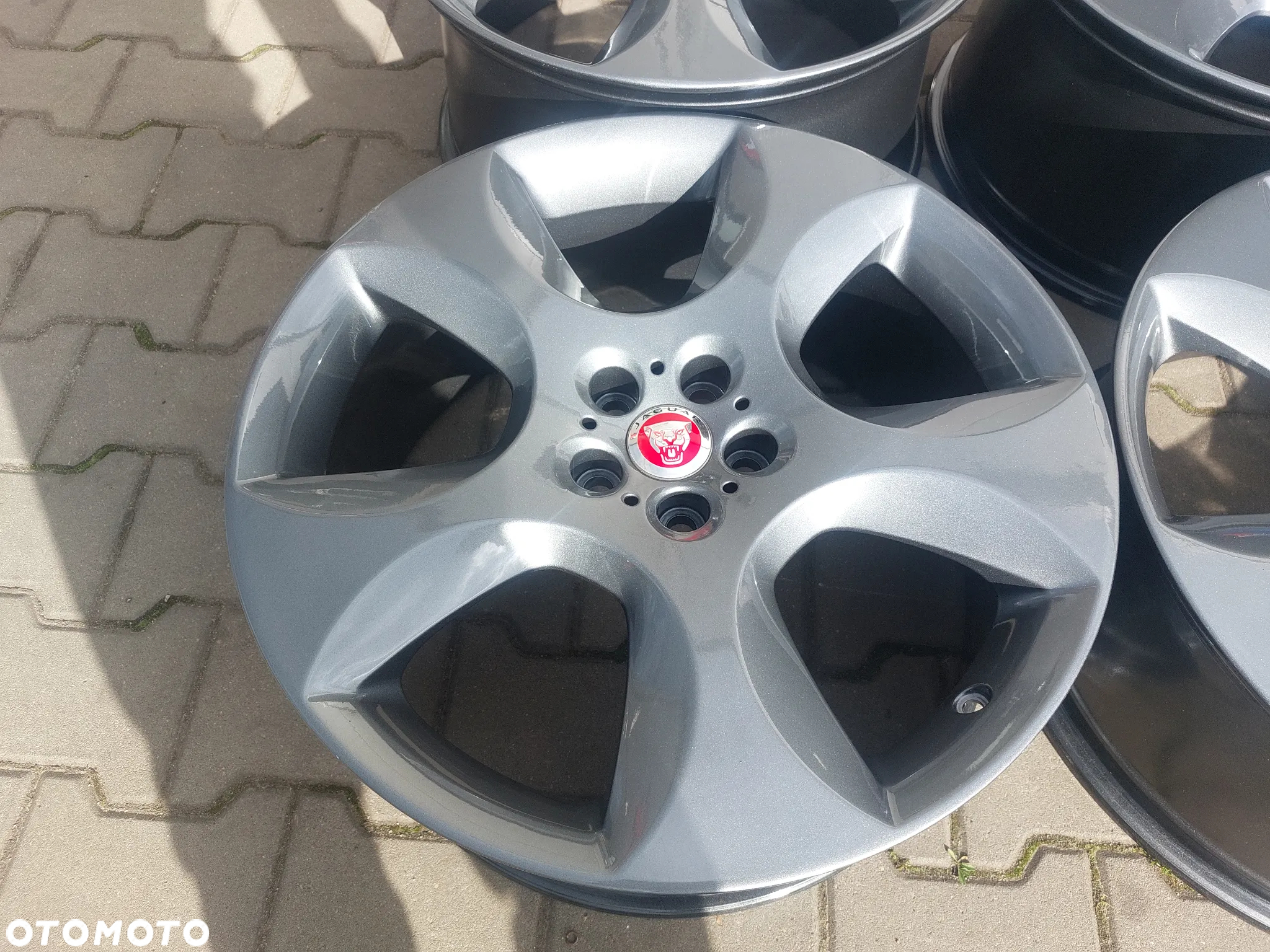 JAGUAR XF FELGI ALUMINIOWE R20 8.5J ET49 9.5J ET66 5X108 ORYGINAŁ JAK NOWE! - 5