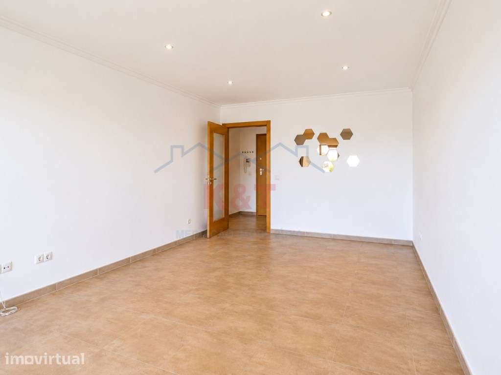Apartamento T2 - Jardins do Amparo - Grande imagem: 3/25