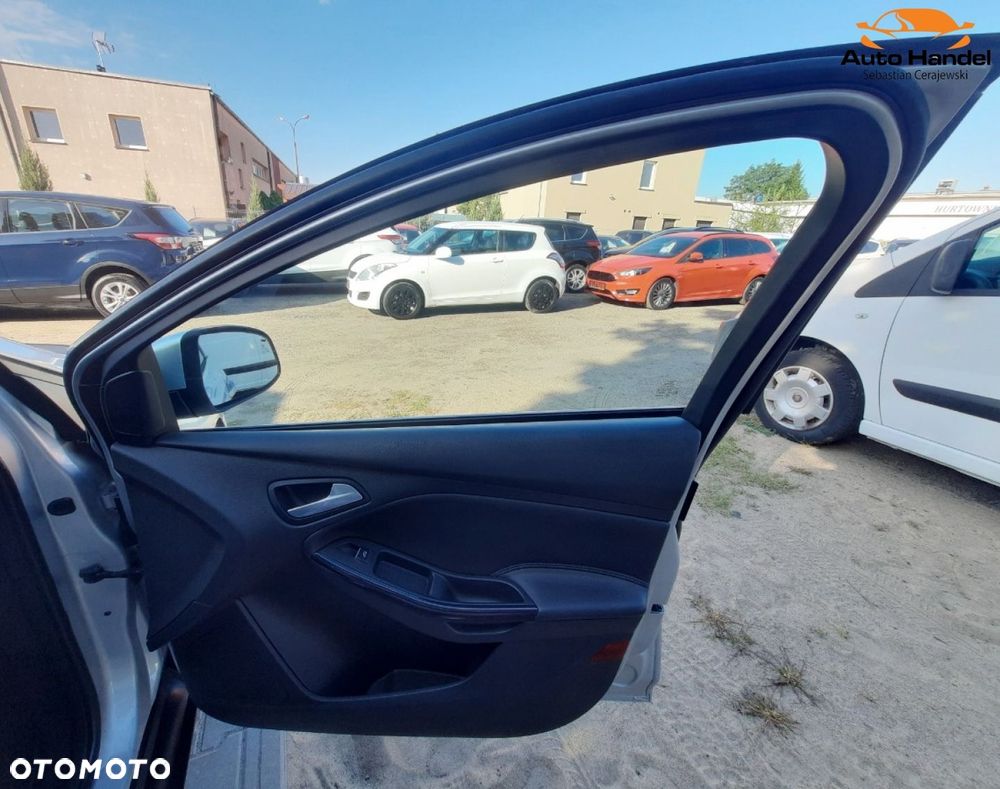 Ford Focus 1.5 EcoBoost STart-Stopp-System TITANIUM - 40