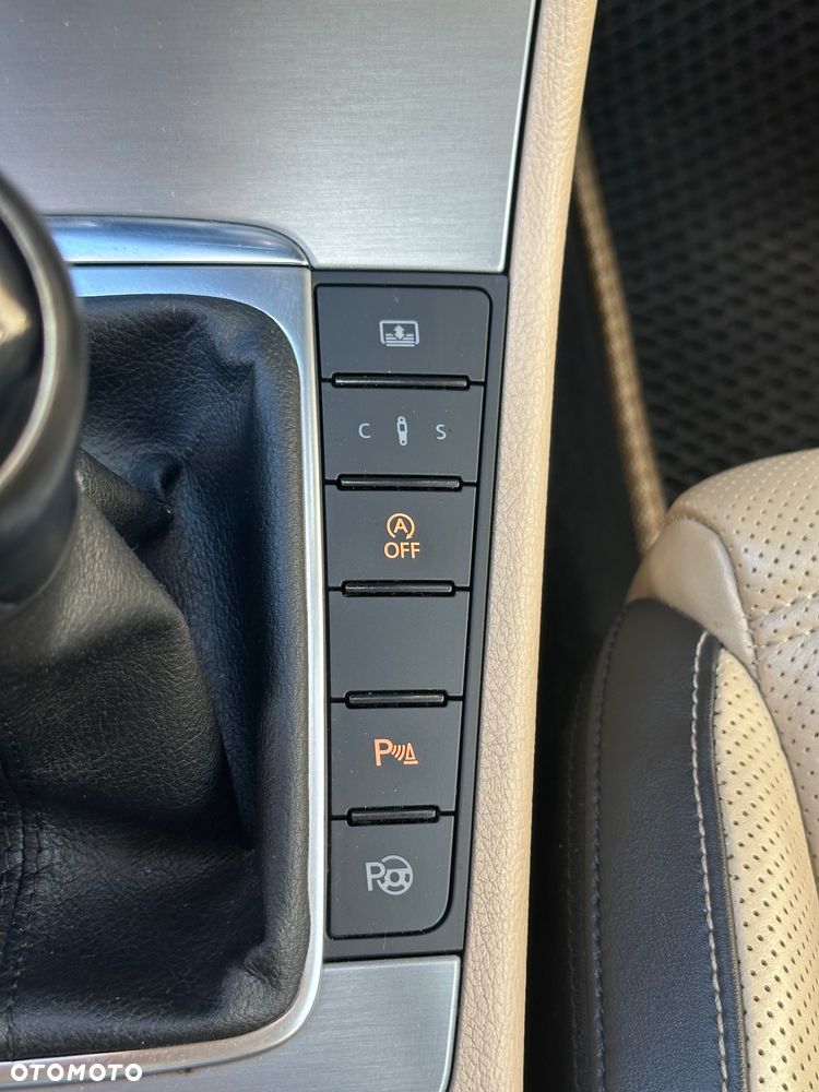 Volkswagen CC 2.0 TDI DPF BMT - 18