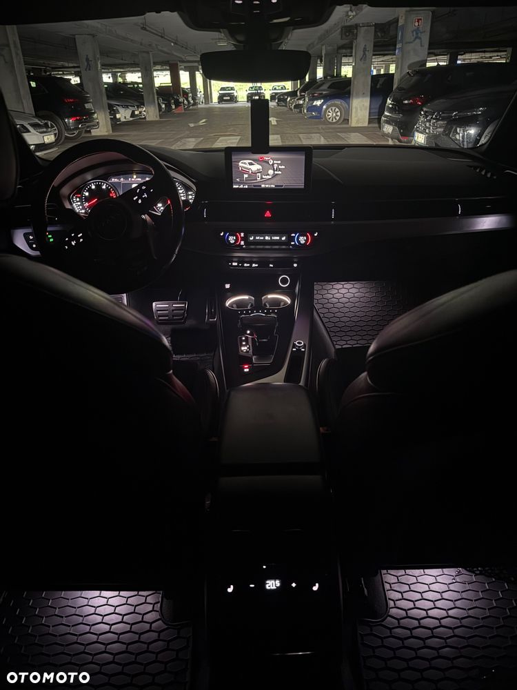 Audi A4 Avant 2.0 TDI S tronic - 10
