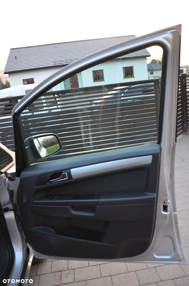 Opel Zafira 1.8 Easytronic Navi - 18