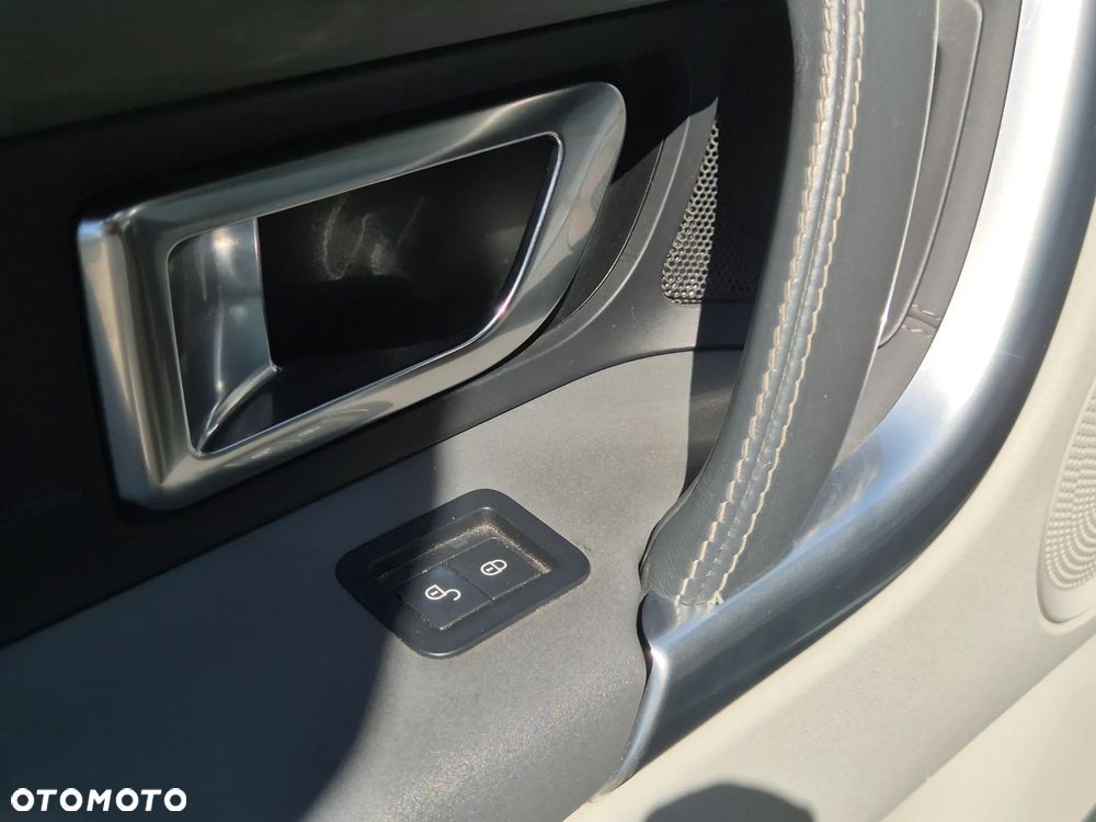 Land Rover Discovery Sport - 27