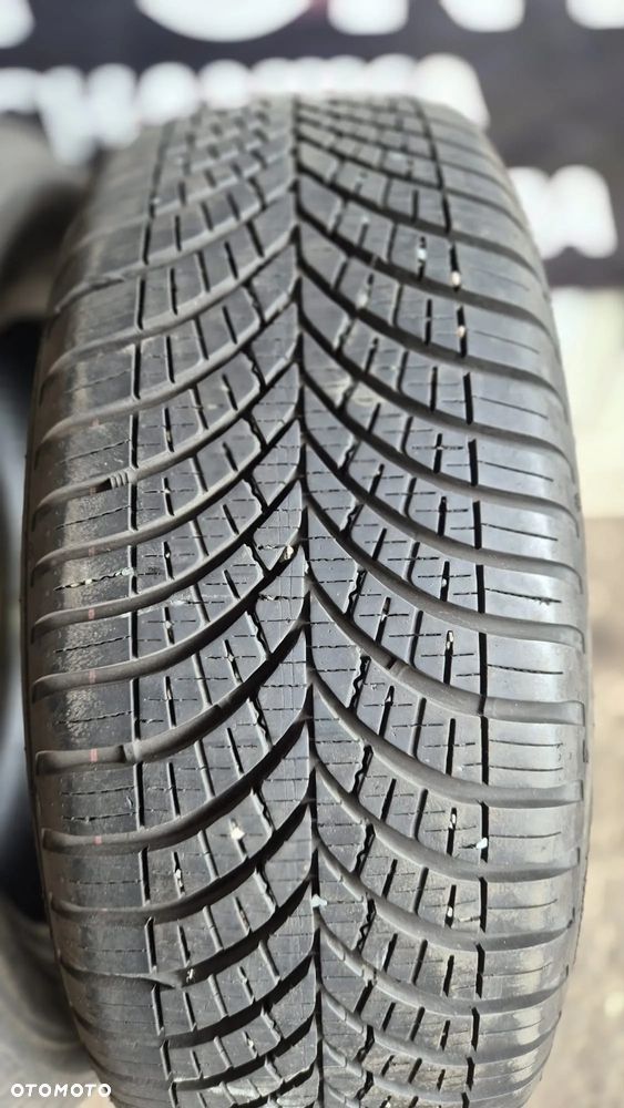 195/55 R16 Goodyear całoroczne - 2