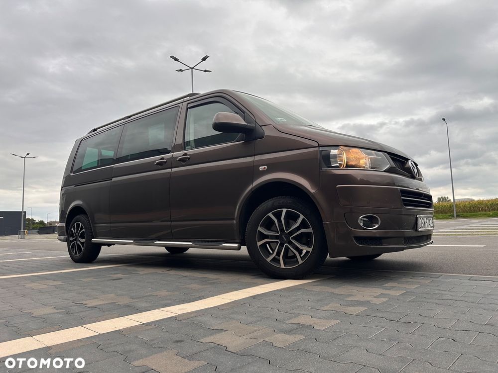 Volkswagen Caravelle - 21