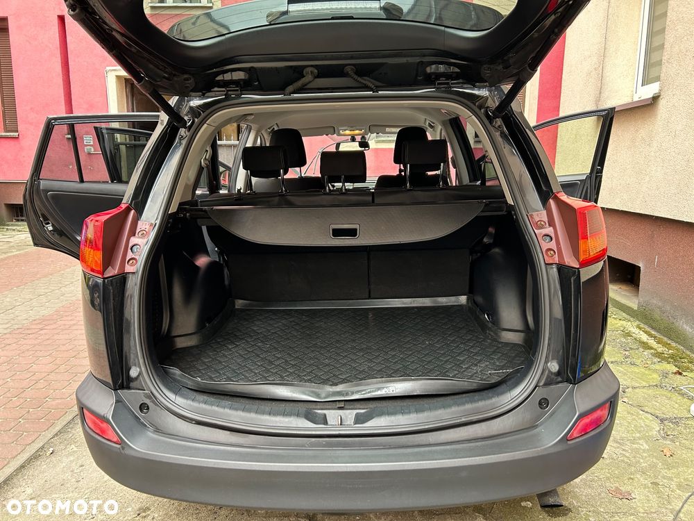 Toyota RAV4 2.0 D-4D Premium - 21