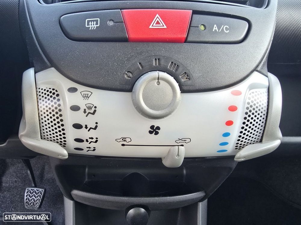 Toyota Aygo Cool - 18
