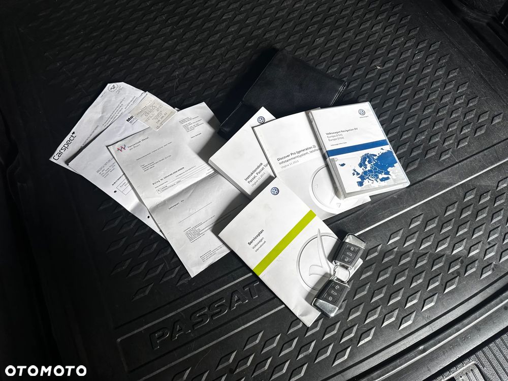 Volkswagen Passat Alltrack 2.0 TDI SCR 4Motion DSG - 35