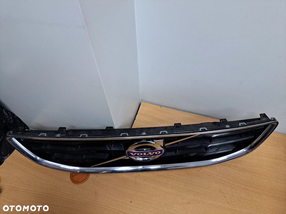 VOLVO V40 2012- GRILL ATRAPA CHŁODNICY 31353120 - 5