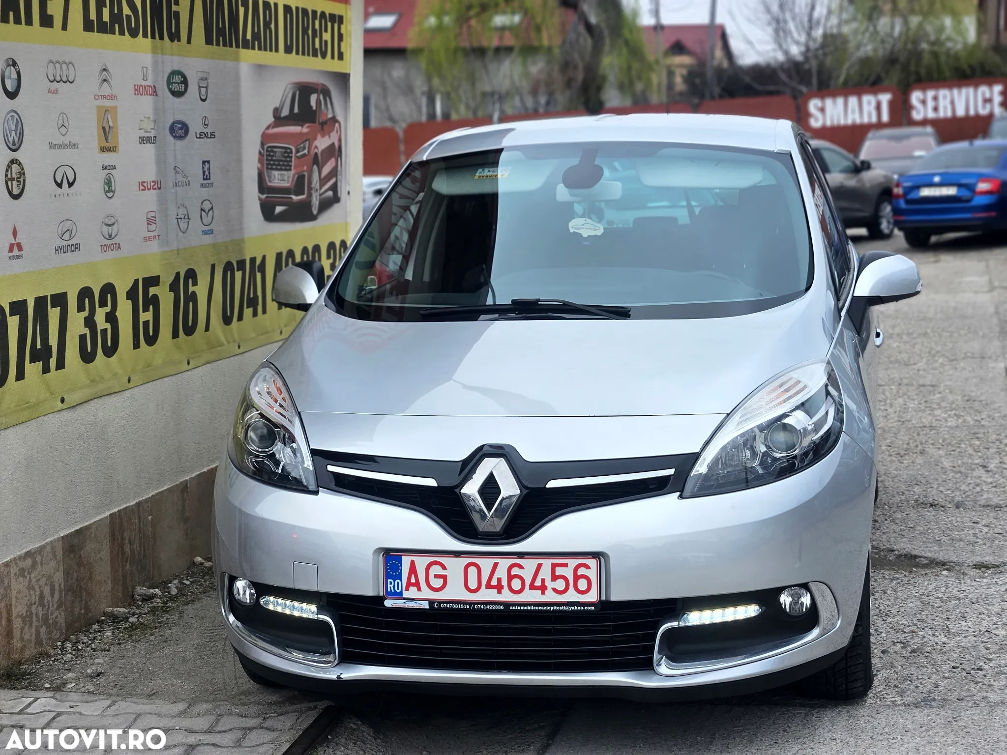 Renault Grand Scenic - 15
