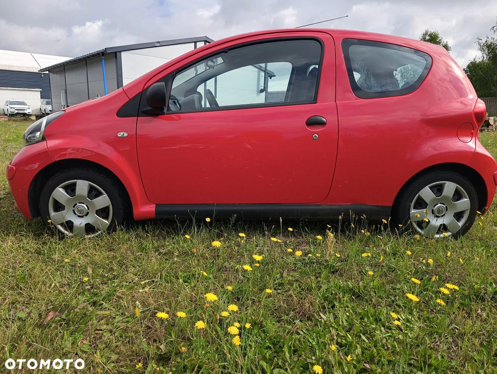 Toyota Aygo Standard - 12