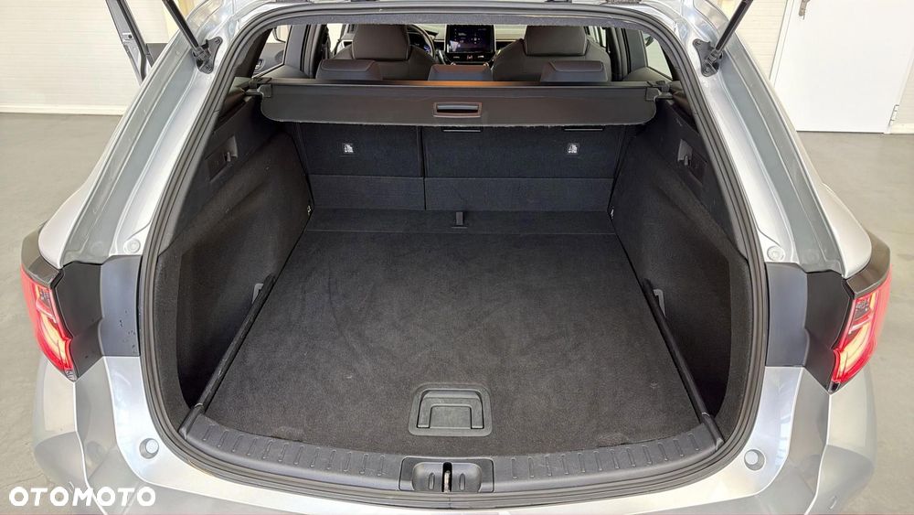 Toyota Corolla 1.8 Hybrid GPF Comfort - 18