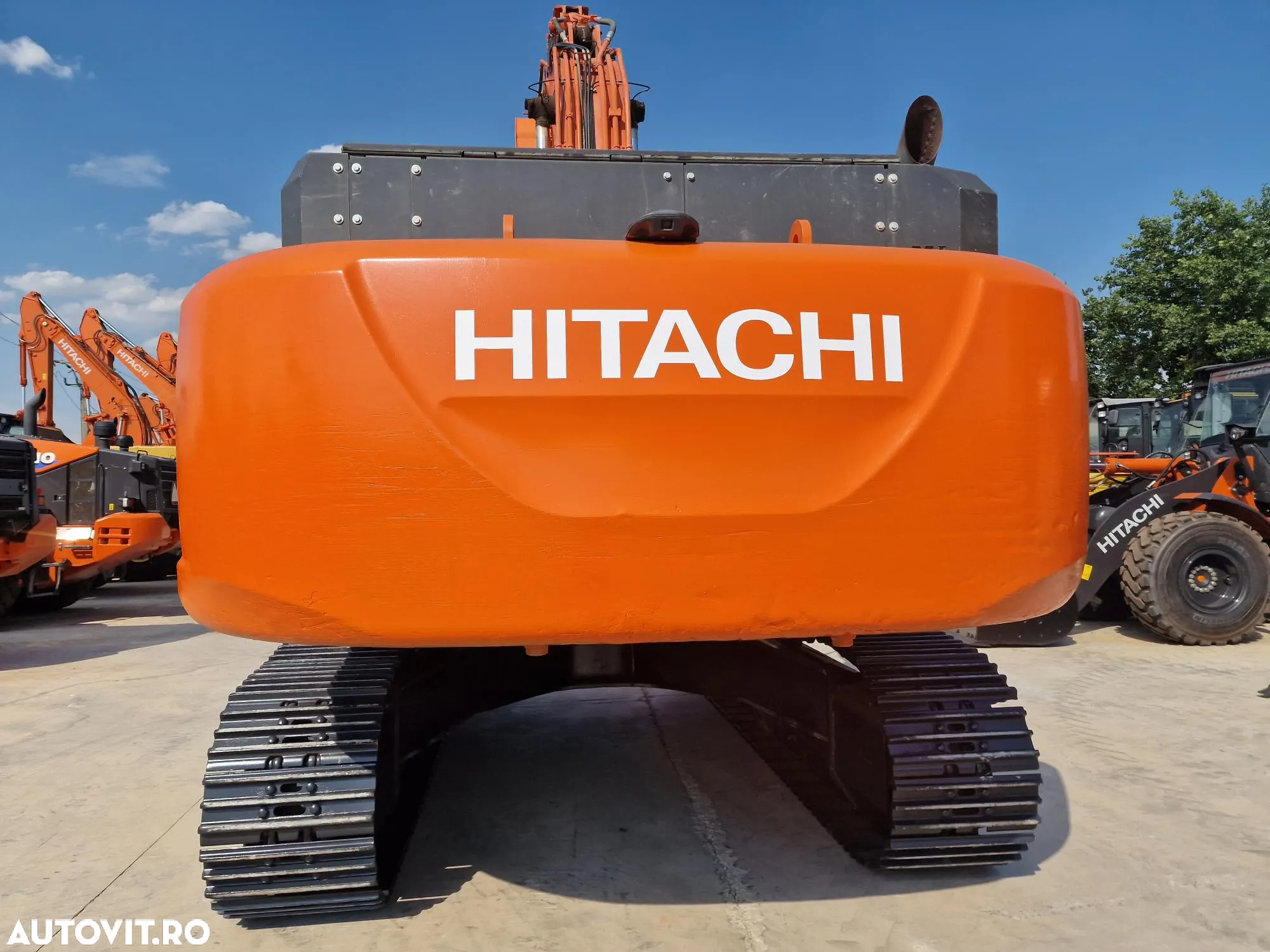 Hitachi ZX350-7, 2020, 9.420h, Cupa 2,2mc NOUA-94.900 Eur+Tva, Masa operationala 26,5t, Consum mediiu 14,1l/h, camera spate, camere laterale, inst picon, AC climatronic, Scaun operator pneumatic, lant 90% ok, STARE FOARTE BUNA, posibil leasing 5 ani-94900Eur - 10