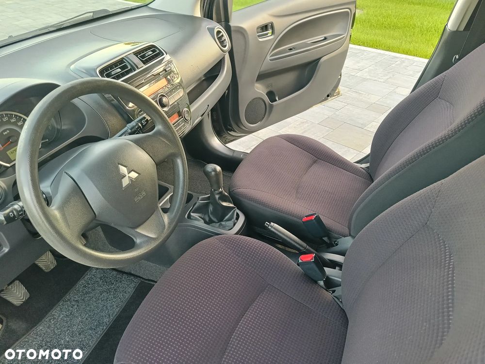 Mitsubishi Space Star - 7