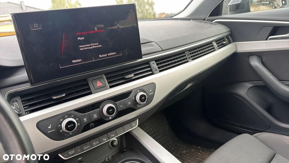 Audi A4 Avant 40 TFSI S tronic - 33
