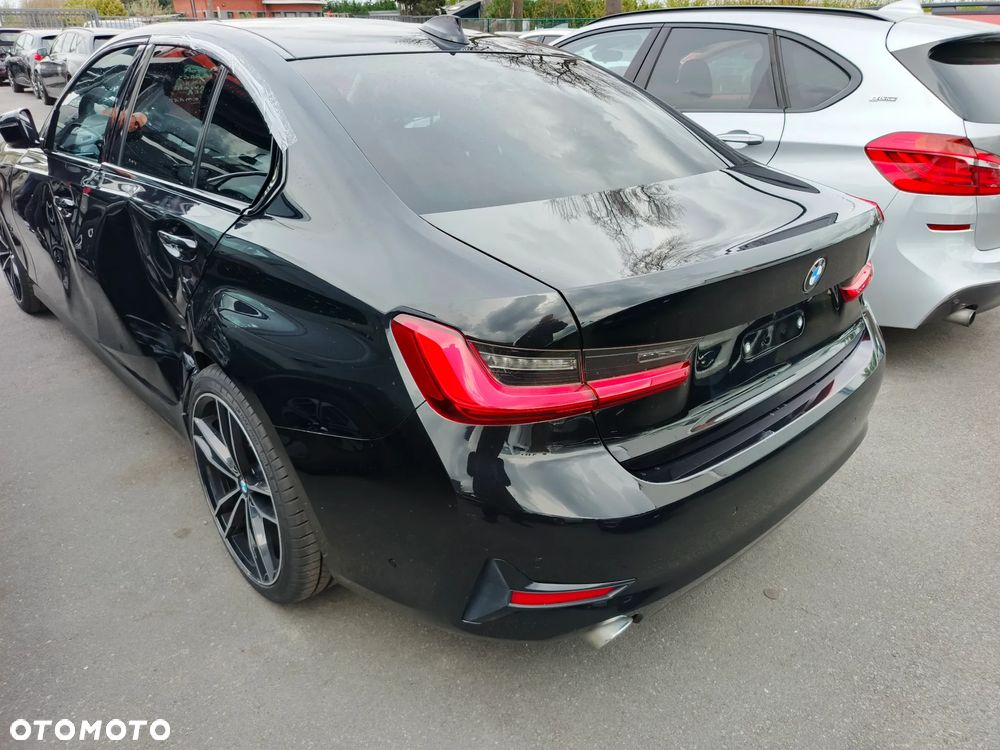 BMW Seria 3 320i Advantage - 4