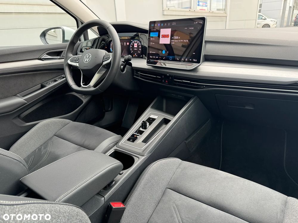 Volkswagen Golf 1.5 eTSI EVO Life DSG - 7