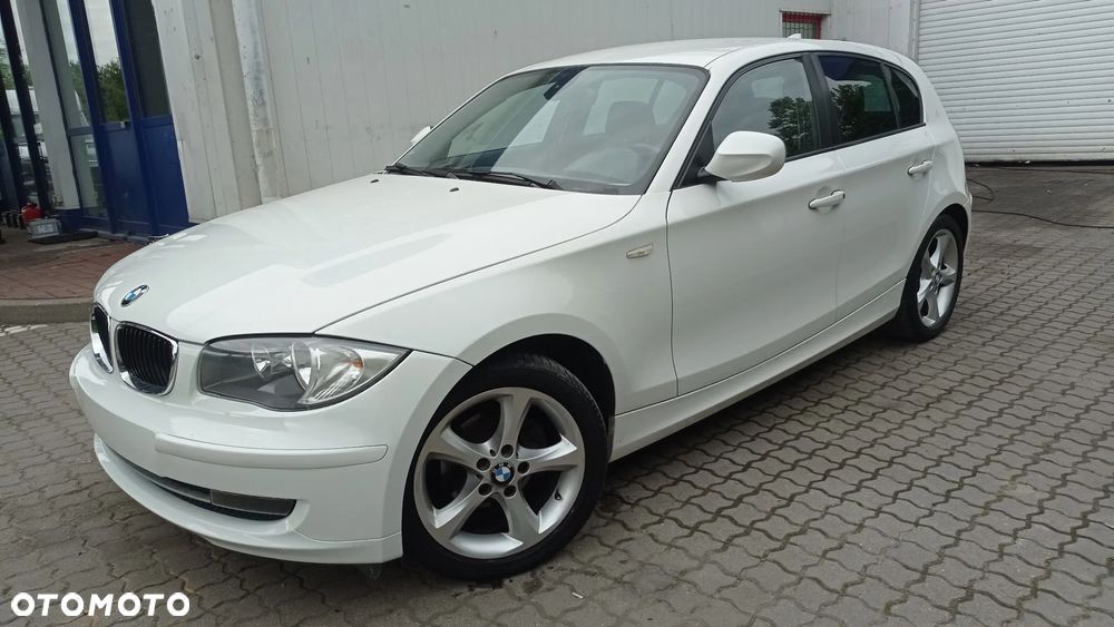 BMW Seria 1 116i - 28