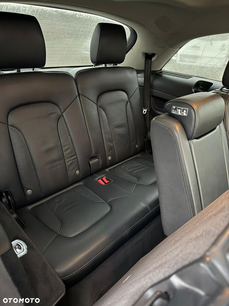 Audi Q7 - 30