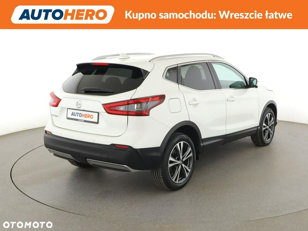 Nissan Qashqai 1.6 DCi N-Connecta Xtronic - 8