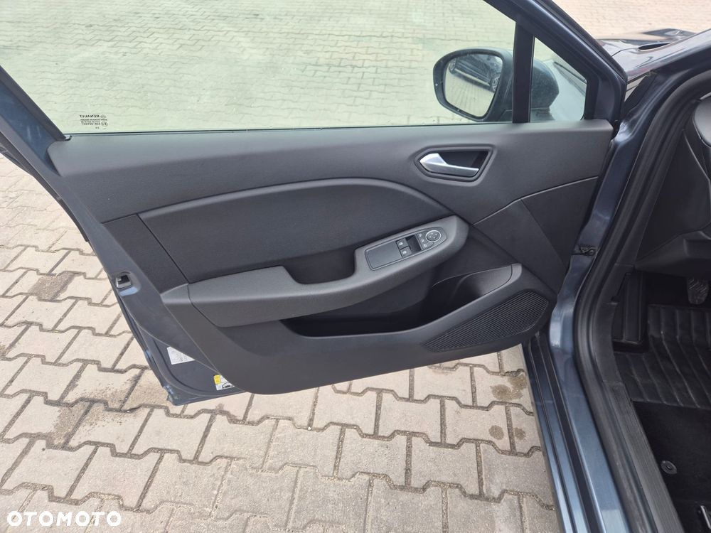 Renault Clio 1.2 16V Life - 12