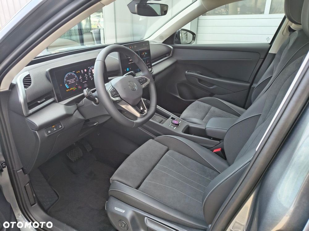 Volkswagen T-Roc 1.5 eTSI Style DSG - 18