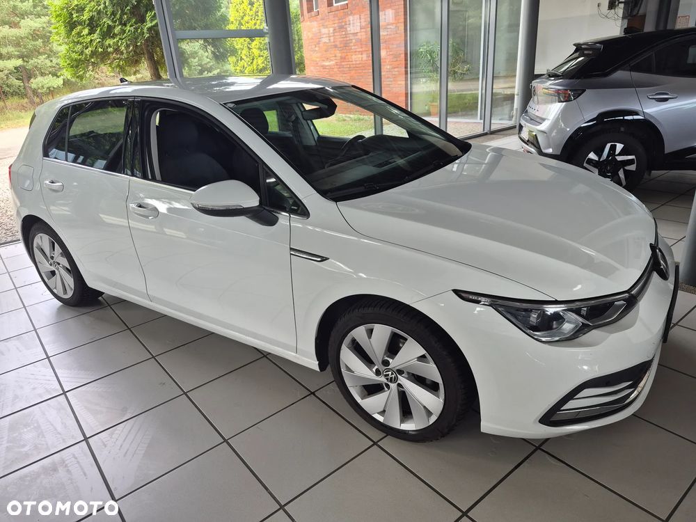 Volkswagen Golf 1.5 eTSI mHEV Style DSG - 6
