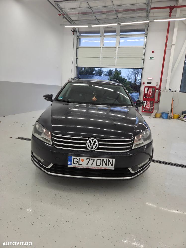 Volkswagen Passat 2.0 TDI Comfortline DPF - 2