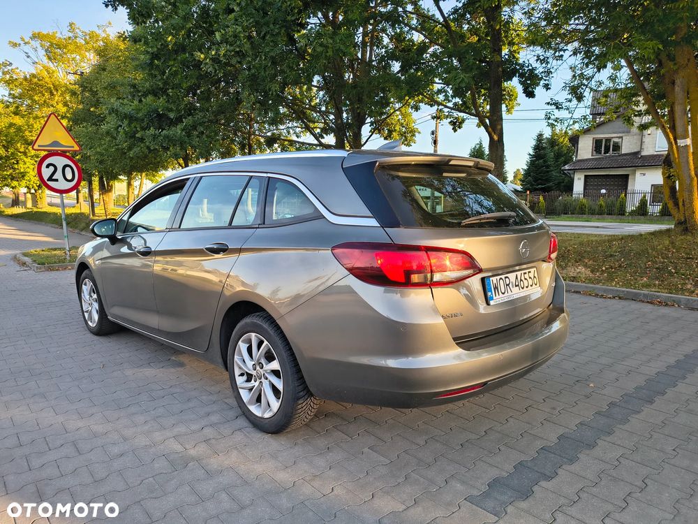 Opel Astra 1.6 CDTI Elite S&S - 4