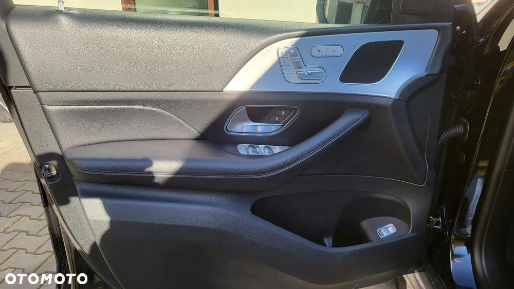 Mercedes-Benz GLE 300 d 4-Matic - 10