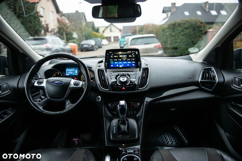 Ford Kuga 2.0 TDCi 4x4 Titanium - 29