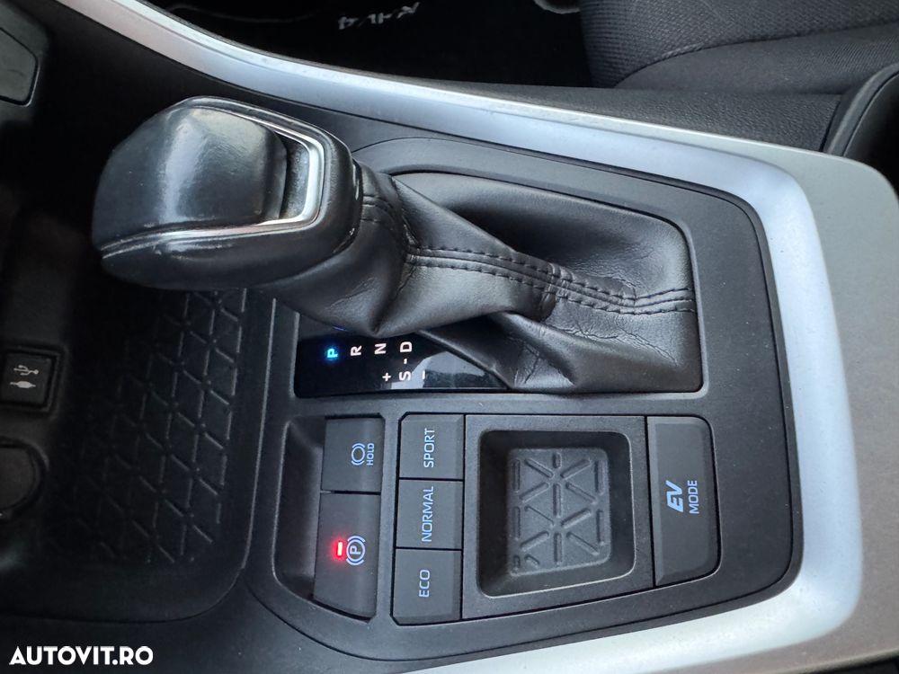 Toyota RAV4 2.5 Hybrid VVT-iE 4x2 Active - 14