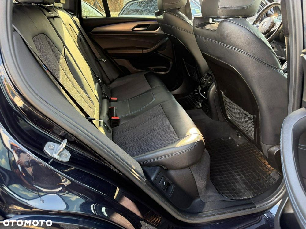 BMW X4 - 12