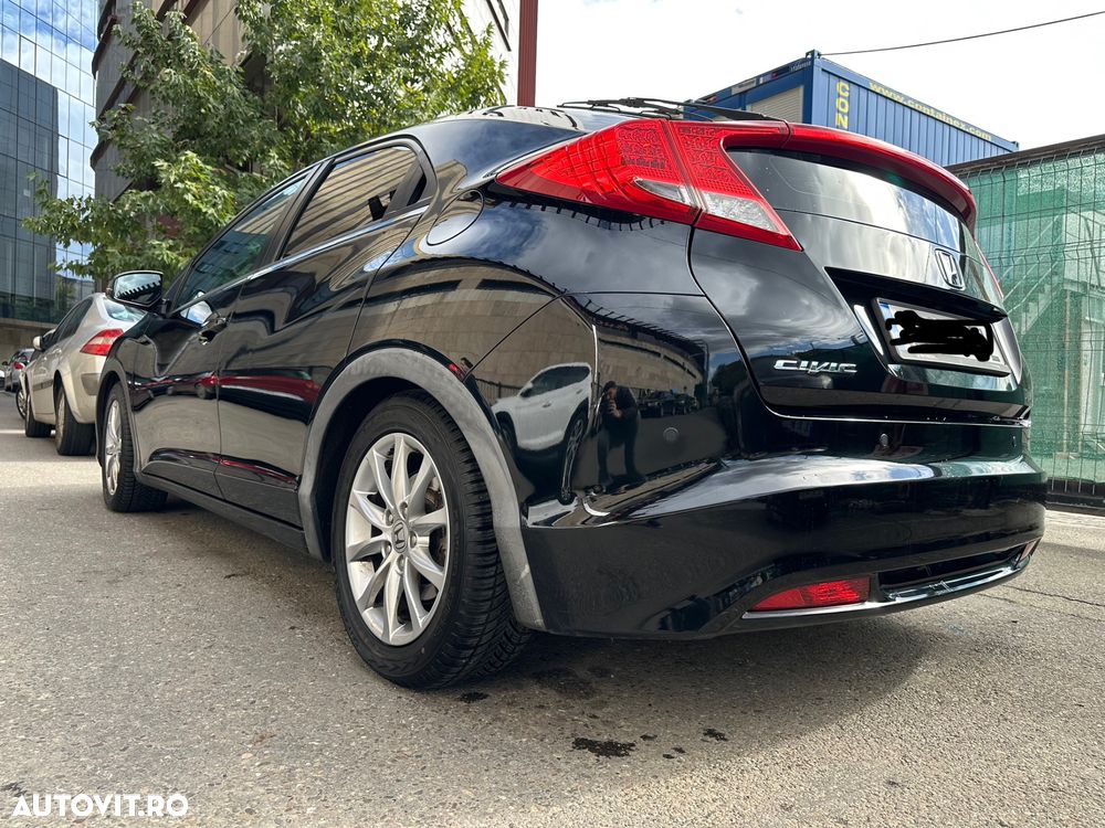 Honda Civic 1.4 i-VTEC MT Comfort - 8
