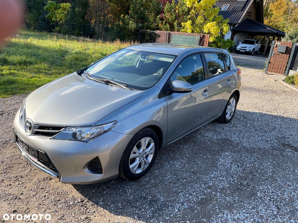 Toyota Auris - 8