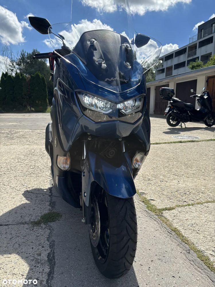 Yamaha NMAX - 8