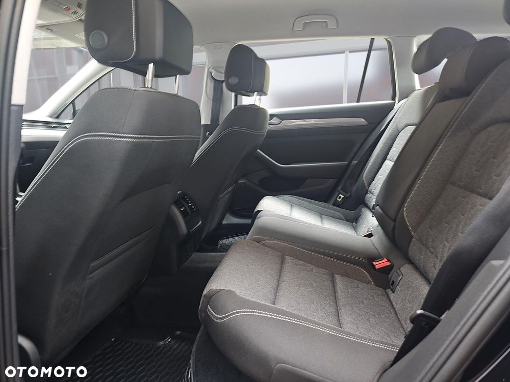 Volkswagen Passat Variant 1.5 TSI EVO Business DSG - 10