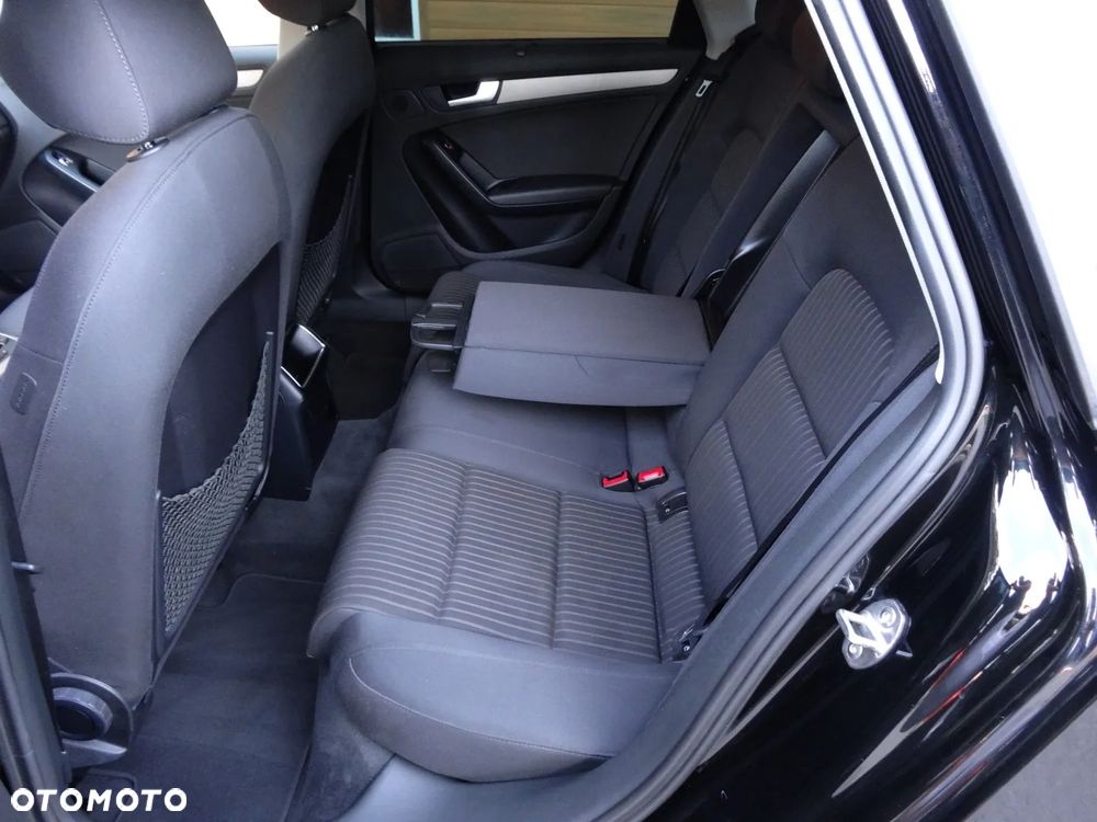 Audi A4 Avant 2.0 TDI Multitronic - 24
