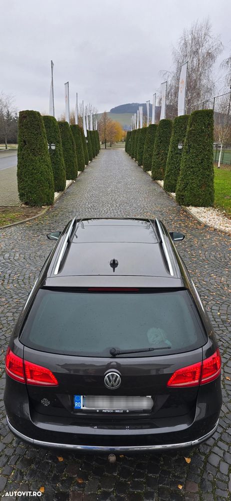 Volkswagen Passat Variant 2.0 TDI DPF DSG Highline - 6