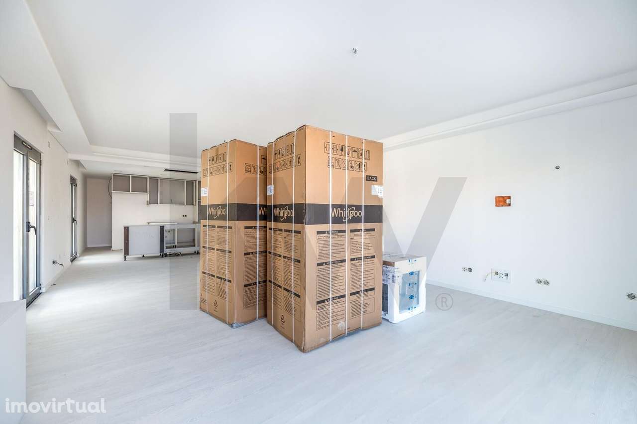 Magnífico T3 com rooftop e piscina novo na Ericeira - Grande imagem: 5/38