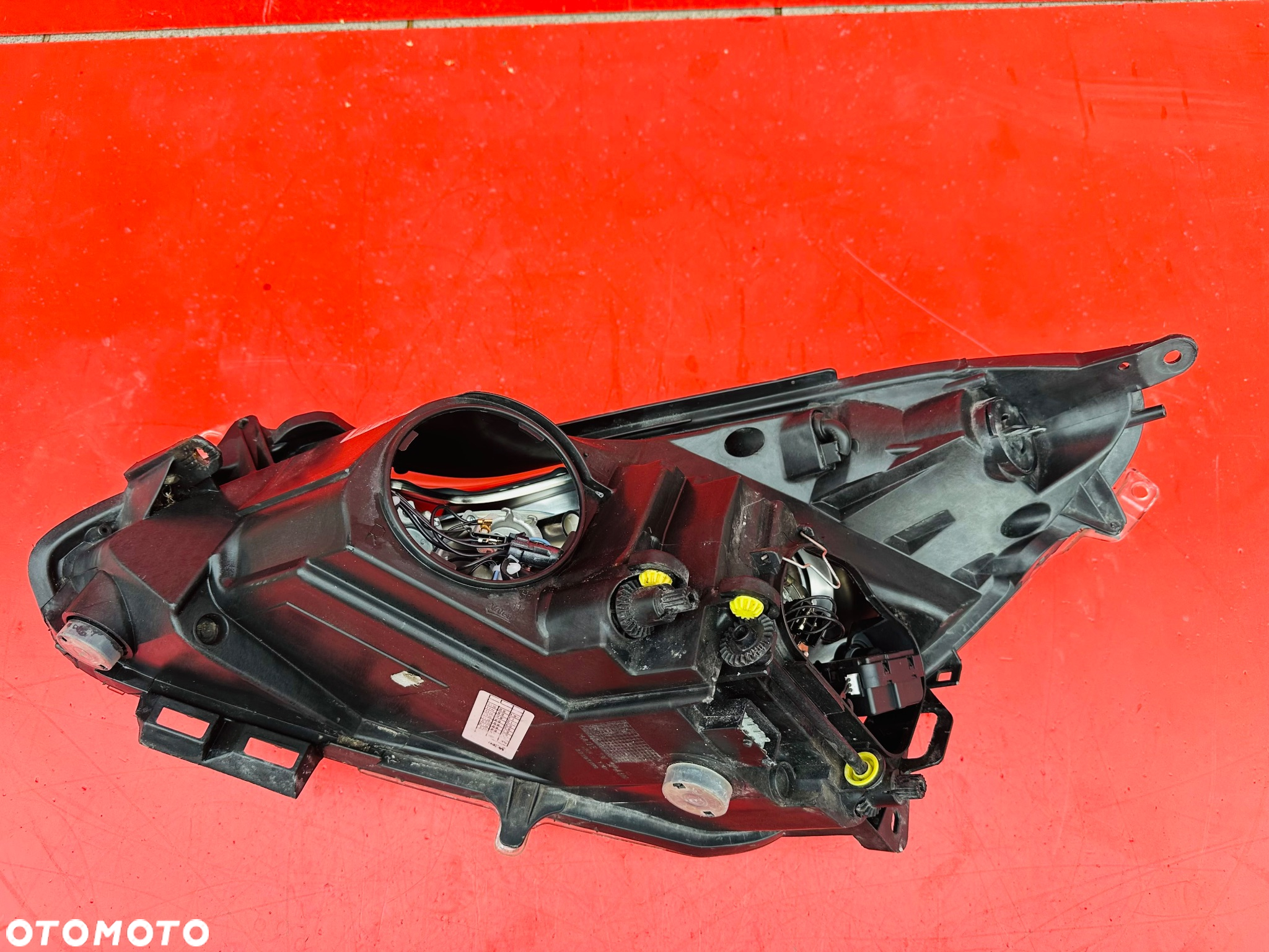 LAMPA PRAWA OPEL CORSA D  SOCZEWKA H7 EU BDB - 8