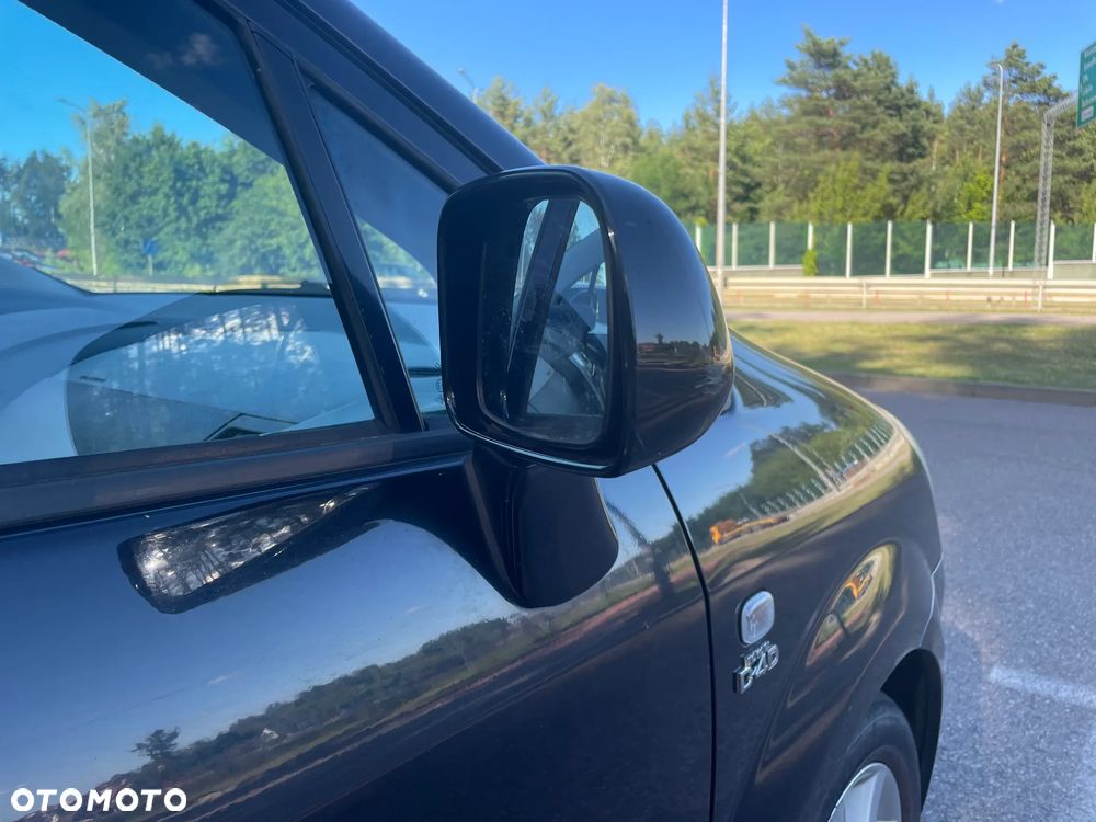 Toyota Corolla Verso 2.0 D-4D Prestige 7os - 9