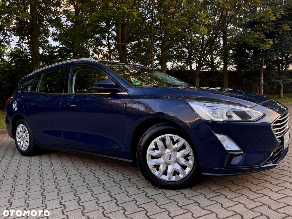 Ford Focus 1.0 EcoBoost Start-Stopp-System TITANIUM STYLE - 3