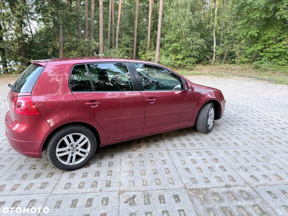 Volkswagen Golf V 1.9 TDI Trendline - 6