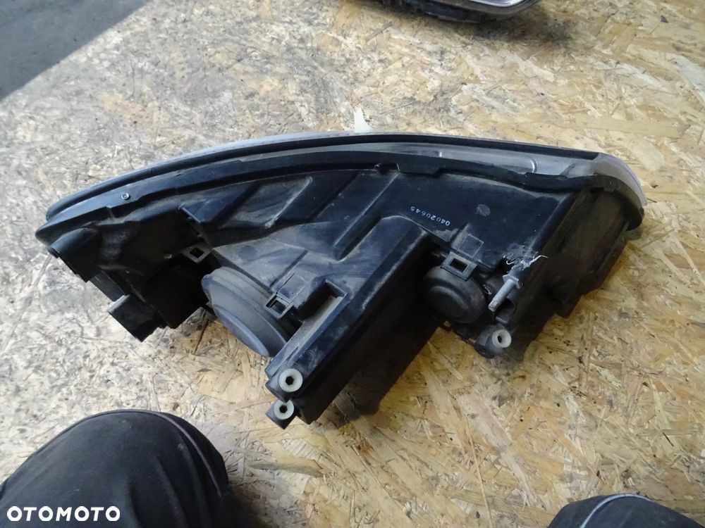 Lampa Lewy Przód Skoda Octavia II Lift Zamiennik DEPO 08-665-1118L - 3