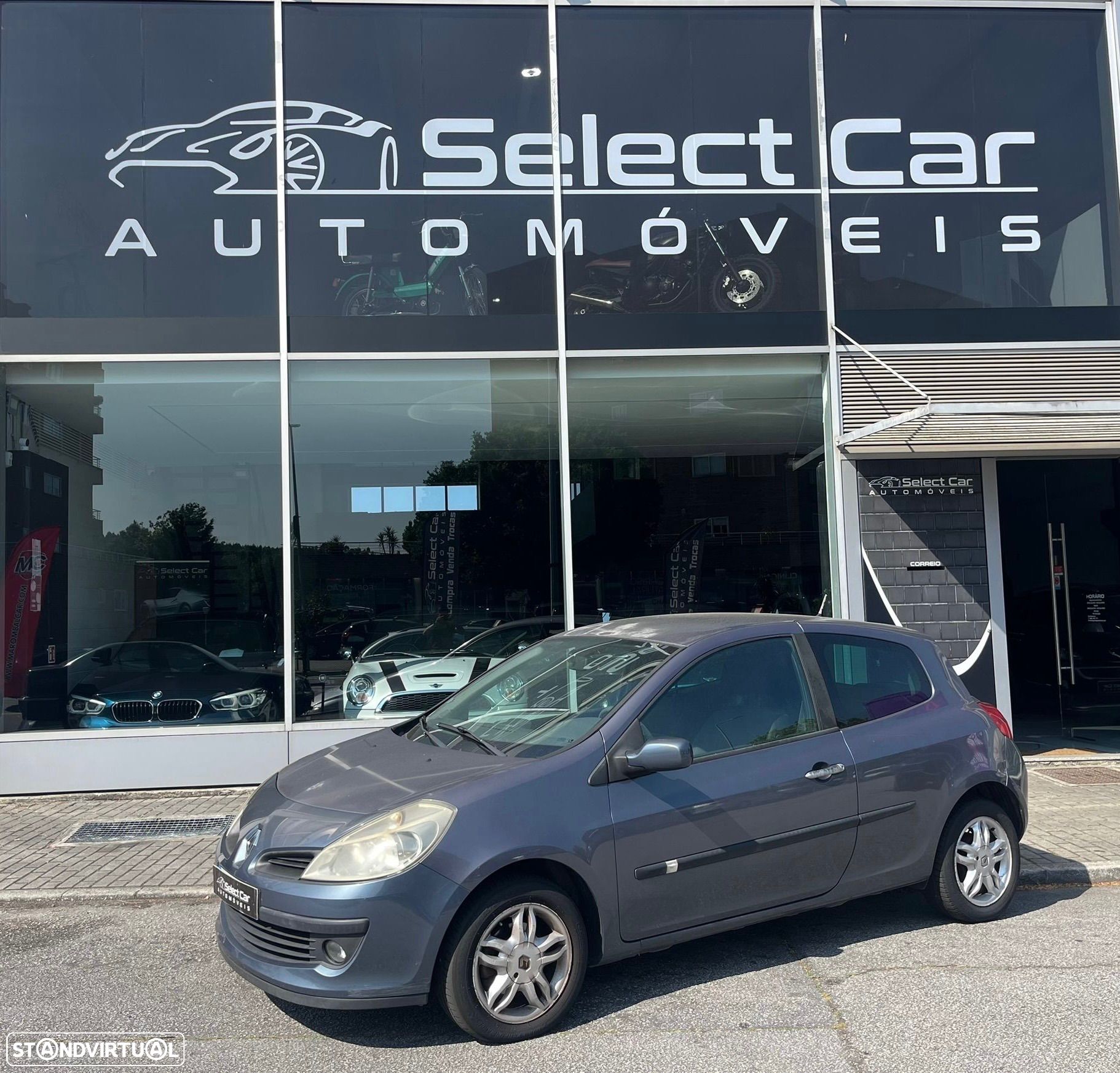 Renault Clio 1.2 Confort Authentique GPL - 1