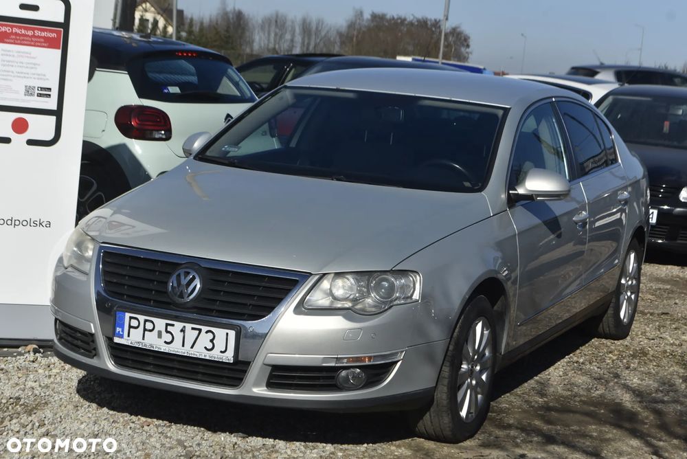 Volkswagen Passat 1.4 TSI BlueMotion Technology Business Edition - 17
