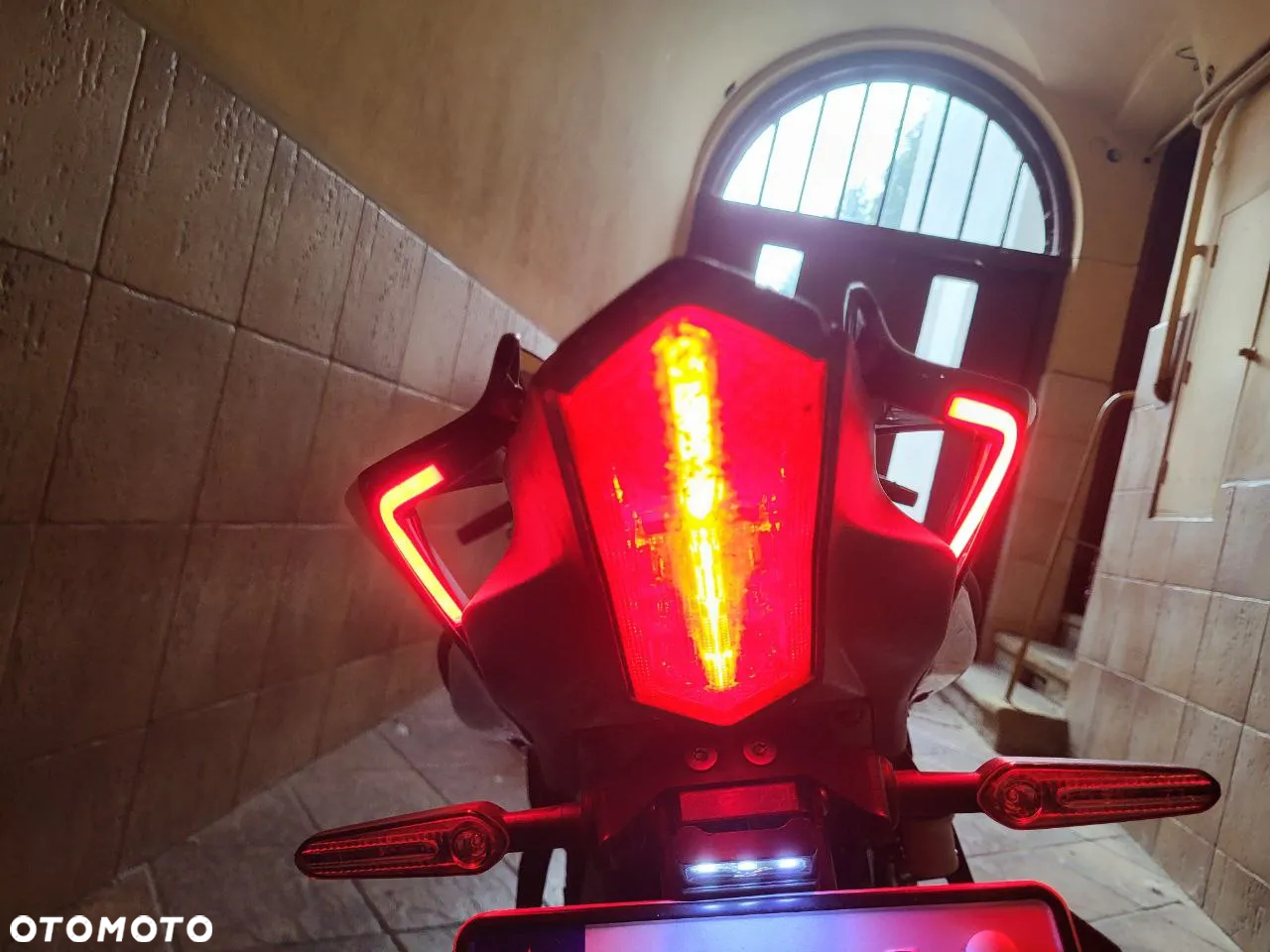 Yamaha R7 - 4